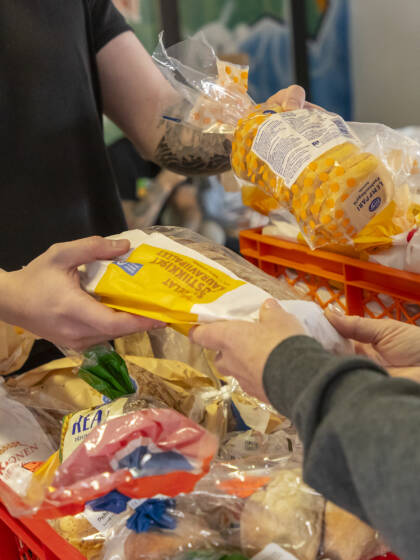 Leipiä ruokakassijaossa.