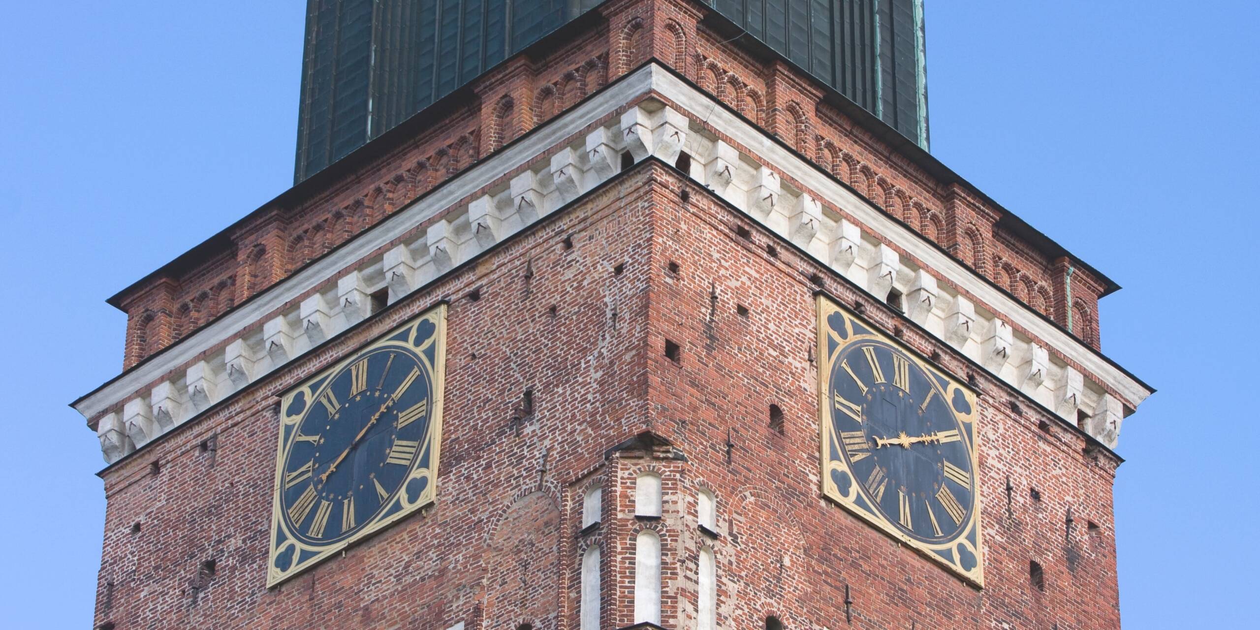Domkyrkans torn.
